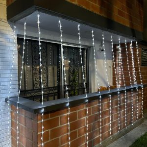 🌊 LUZ CASCADA – 3 METROS DE CAÍDA